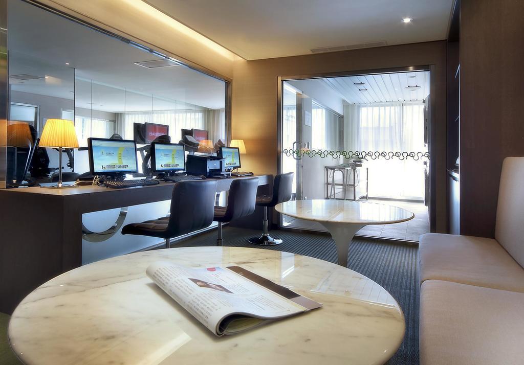 Park City Hotel Central Taichung Exterior foto