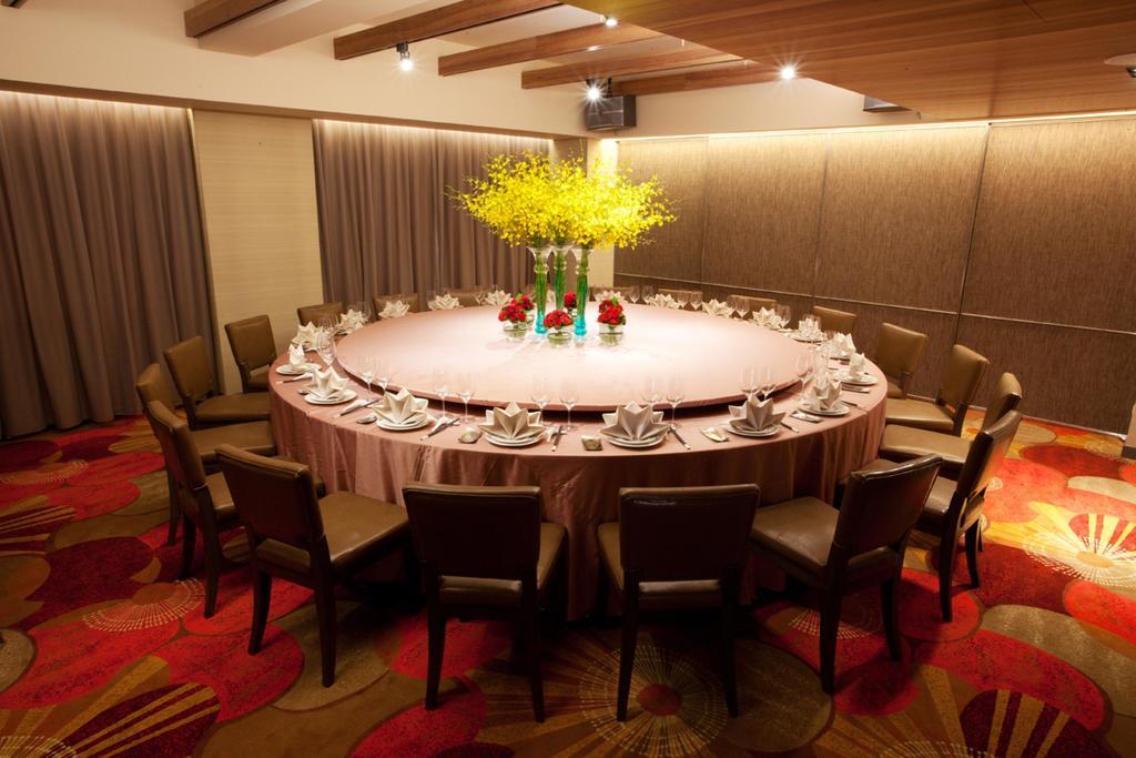 Park City Hotel Central Taichung Exterior foto