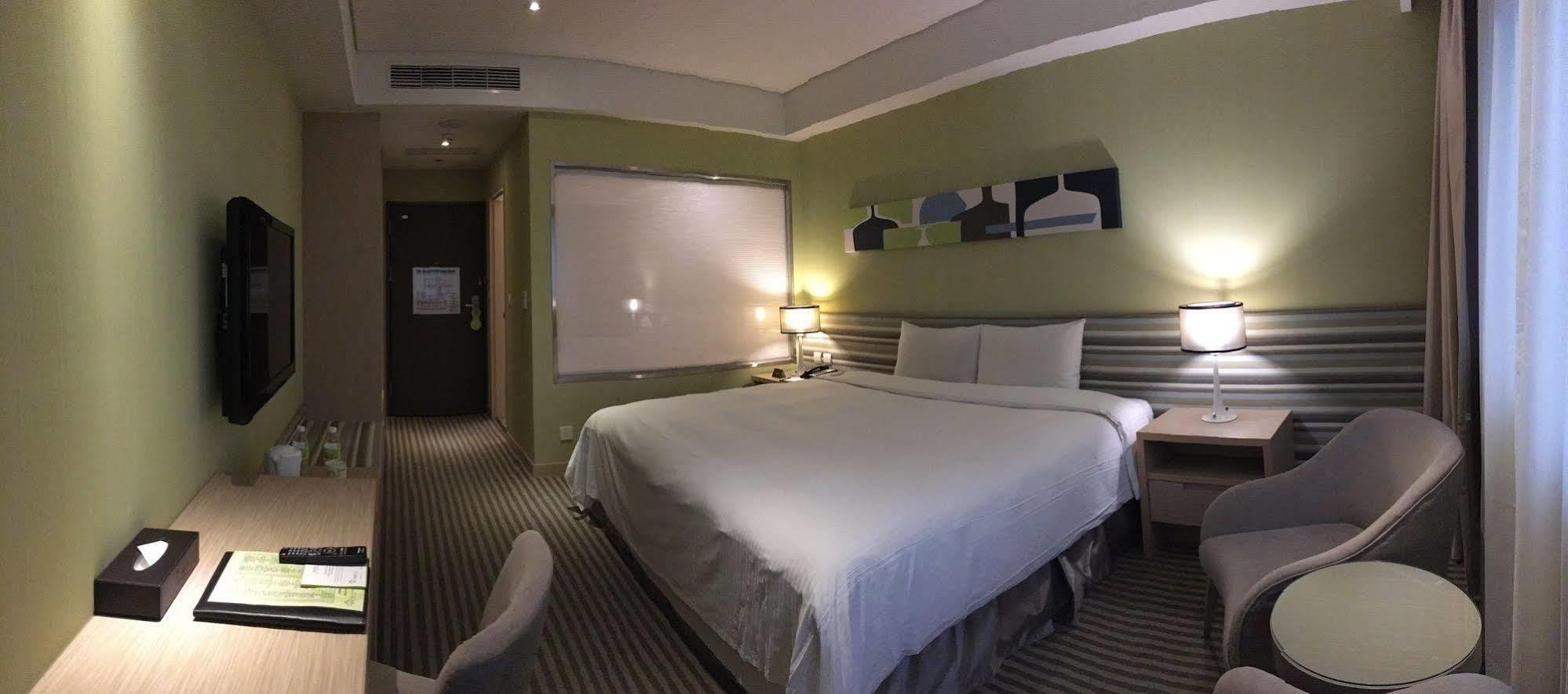 Park City Hotel Central Taichung Exterior foto
