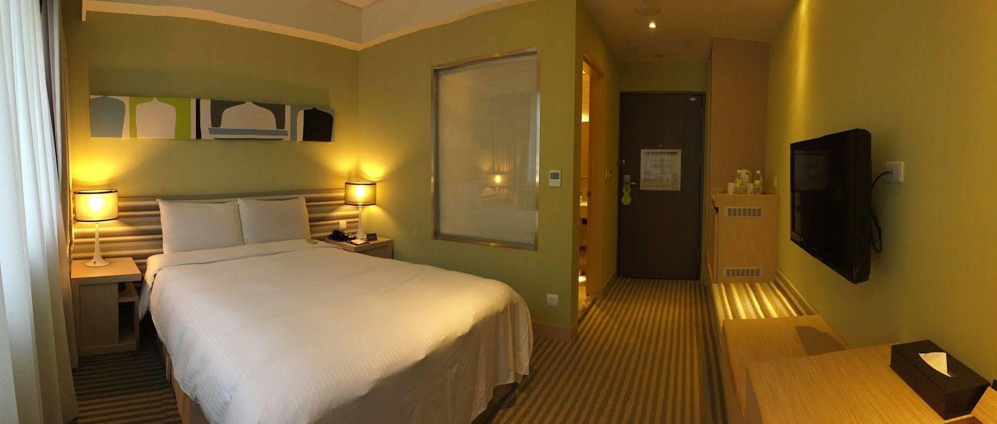 Park City Hotel Central Taichung Exterior foto