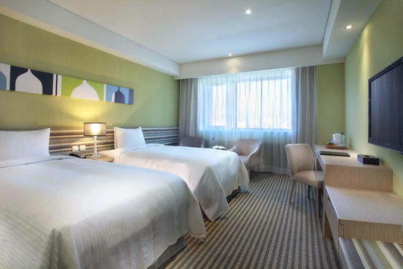 Park City Hotel Central Taichung Exterior foto